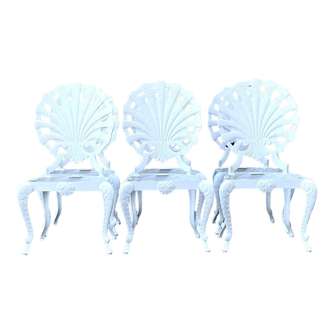 Set of 6 Hollywood Regency White Cast Aluminum Shell Back Chairs: Set of 6 Hollywood Regency White Cast Aluminum Shell Back Chairs This set of six vintage cast aluminum dining chairs showcases the Hollywood Regency style, featuring sculptural scallop shell backrests