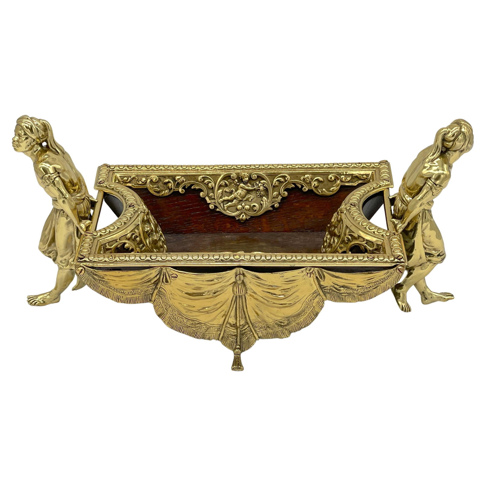 19th Century French Moorish Gilt Bronze Figural Centerpiece: 19th Century French Moorish Gilt Bronze Figural Centerpiece Discover the exquisite beauty of this late 19th Century French Moorish gilt bronze figural centerpiece, a stunning representation of the Ori