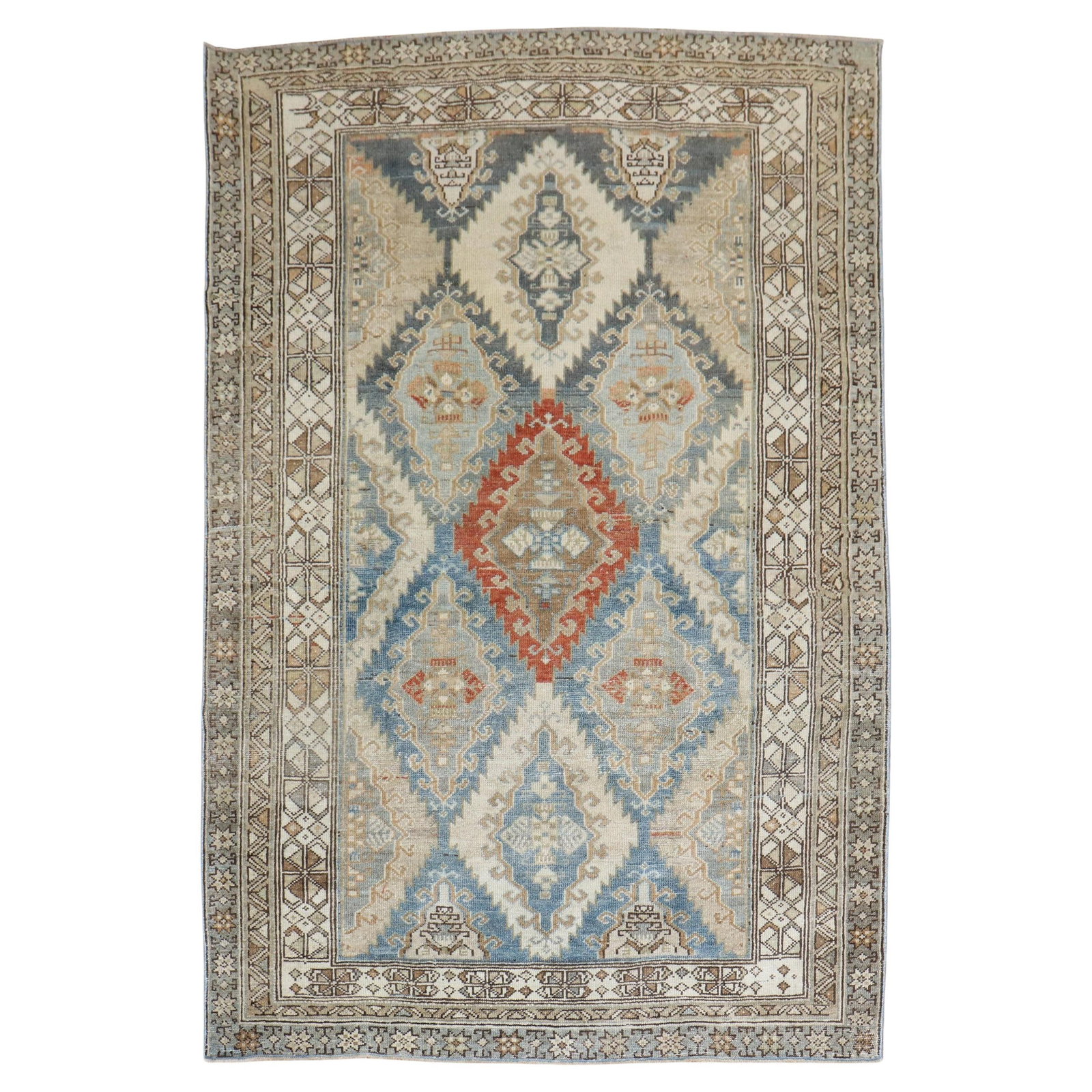Early 20th Century Malayer Wool Rug with Large Geometric Design 4'5 x 6'4: Early 20th Century Malayer Wool Rug with Large Geometric Design 4'5 x 6'4 This antique Persian Malayer rug from the early 20th century features a large-scale geometric motif. Expertly hand-knotted usi