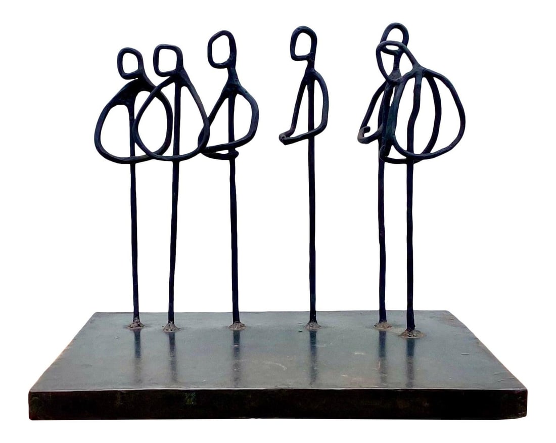 Signed ACS Vintage Iron Abstract Sculpture Gathering Bronze Finish: Signed ACS Vintage Iron Abstract Sculpture Gathering Bronze Finish This stunning vintage iron sculpture features an abstract composition of ring figures in a gathering, showcasing both beauty and simp