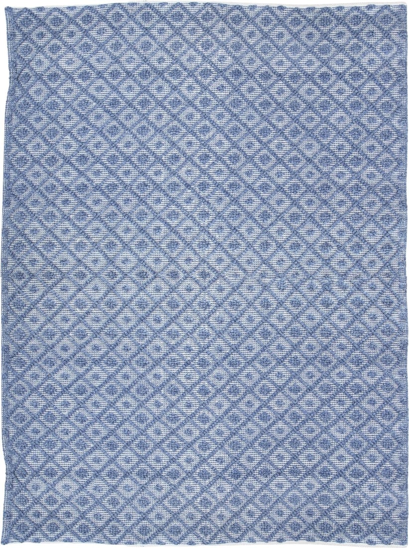 Cartola Handwoven Outdoor Rug Blue Ivory 96x120: Cartola Handwoven Outdoor Rug Blue Ivory 96x120 Enhance your outdoor space with the Stylish Cartola Handwoven Outdoor Rug. Crafted from durable handwoven PET yarn, this rug features a beautiful blue a