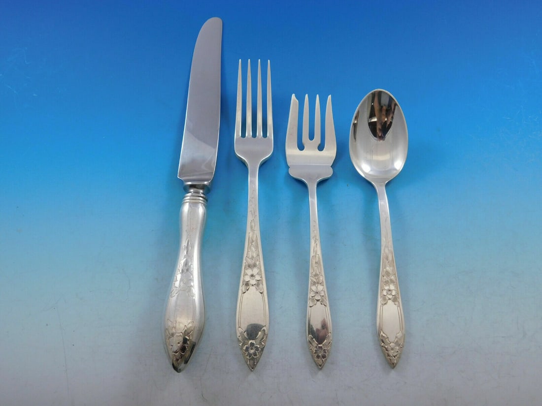Stieff Lady Claire Sterling Silver 4-Piece Place Setting: Stieff Lady Claire Sterling Silver 4-Piece Place Setting Enhance your dining experience with this exquisite 4-piece regular size place setting of Lady Claire flatware by Stieff. Crafted from high-qual