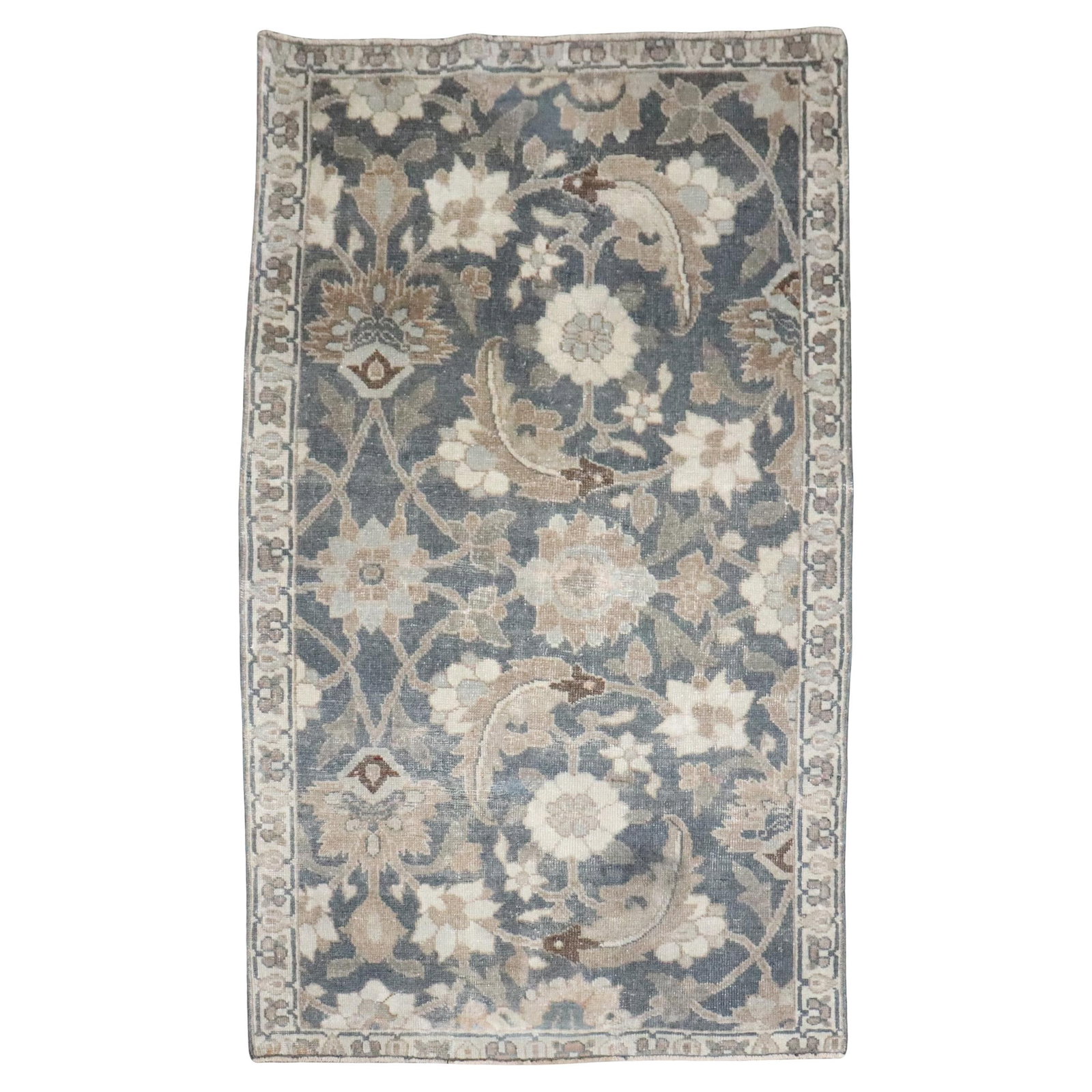 Early 20th Century Persian Wool Scatter Rug Blue and Green 32 x 49 in: Early 20th Century Persian Wool Scatter Rug Blue and Green 32 x 49 in This is an early 20th-century Persian scatter-size throw rug, hand-woven from wool. The rug features a blue and green color palett