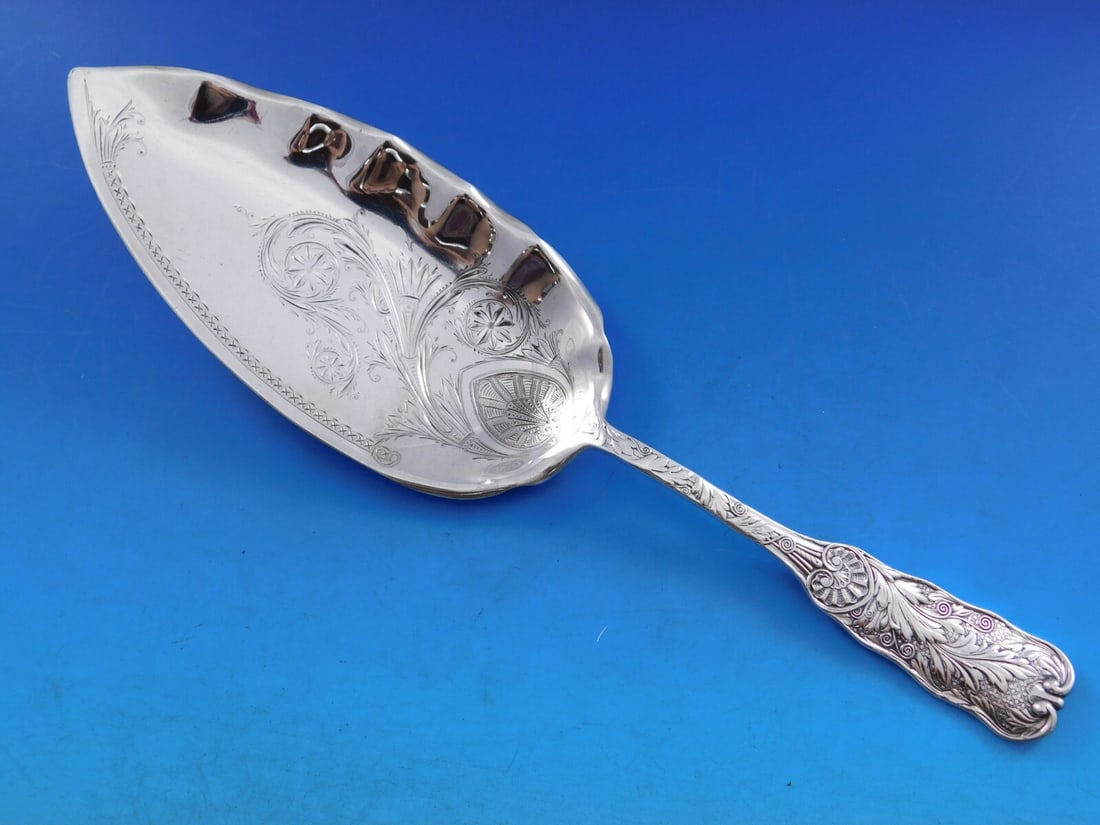 Gorham Saint Cloud Sterling Silver Fish Server 11 3/4" Monogrammed B: Gorham Saint Cloud Sterling Silver Fish Server 11 3/4" Monogrammed B This exquisite fish server from the Saint Cloud pattern by Gorham showcases the elegance of bright-cut sterling silver. Measuring 1