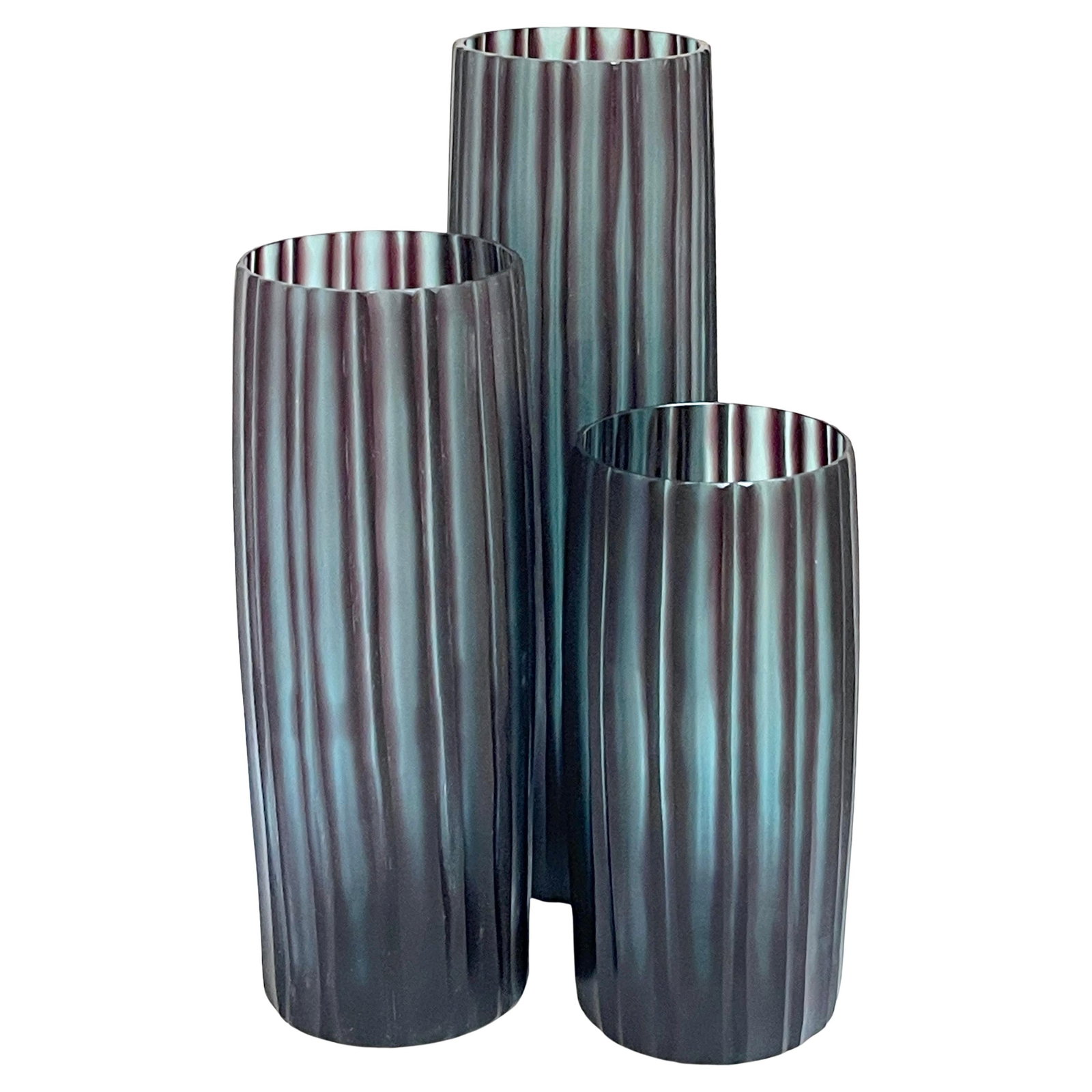Set of 3 Donghia Murano Glass Bamboo Vases Italy 1990s: Set of 3 Donghia Murano Glass Bamboo Vases Italy 1990s Enhance your decor with this exquisite trio of Donghia Carved Murano Glass 'Bamboo' vases, crafted in Italy during the 1990s. Each vase features 