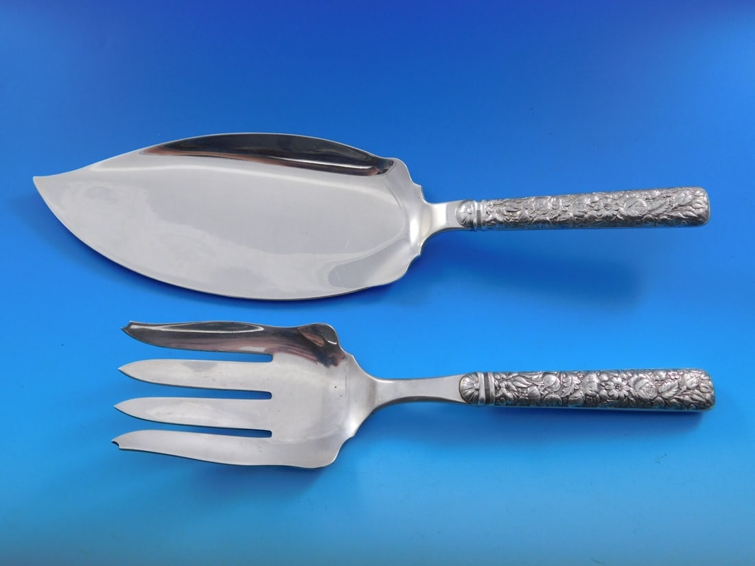 Towle Arlington Sterling Silver 2pc Fish Serving Set Vintage: Towle Arlington Sterling Silver 2pc Fish Serving Set Vintage This exquisite 2-piece fish serving set from Towle's Arlington pattern showcases the elegance of sterling silver craftsmanship. Dating back