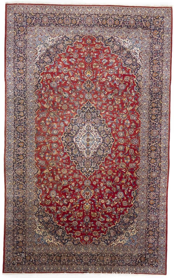 Vintage Floral Wool Area Rug Hand-Knotted Rectangle 9'8 x 15'9 Semi-Antique: Vintage Floral Wool Area Rug Hand-Knotted Rectangle 9'8 x 15'9 Semi-Antique This semi-antique hand-knotted Oriental rug features a classic floral pattern in red, purple-navy, cream, light blue, pink, 