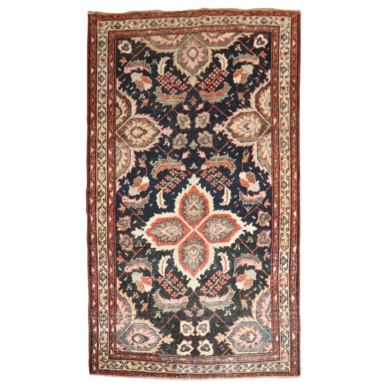 Zabihi Collection 1920s Persian Mahal Wool Accent Rug 4 x 6.5: Zabihi Collection 1920s Persian Mahal Wool Accent Rug 4 x 6.5 Discover the exquisite beauty of the Zabihi Collection Masculine Antique Persian Mahal Accent Rug, a stunning addition to your home decor.