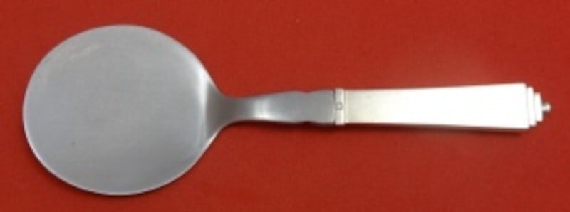 Georg Jensen Pyramid Sterling Silver Tomato Server 7 3/4 inch: Georg Jensen Pyramid Sterling Silver Tomato Server 7 3/4 inch Enhance your dining experience with the Pyramid Tomato Server by Georg Jensen, expertly crafted from sterling silver. This exquisite servi