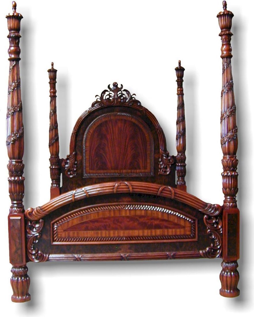 Victorian King Bed with Spiral-Carved Posts in Traditional Mahogany: Victorian King Bed with Spiral-Carved Posts in Traditional Mahogany Introducing the Elegant King Poster Bed, a stunning centerpiece that embodies the charm of antique and vintage design. This bed feat