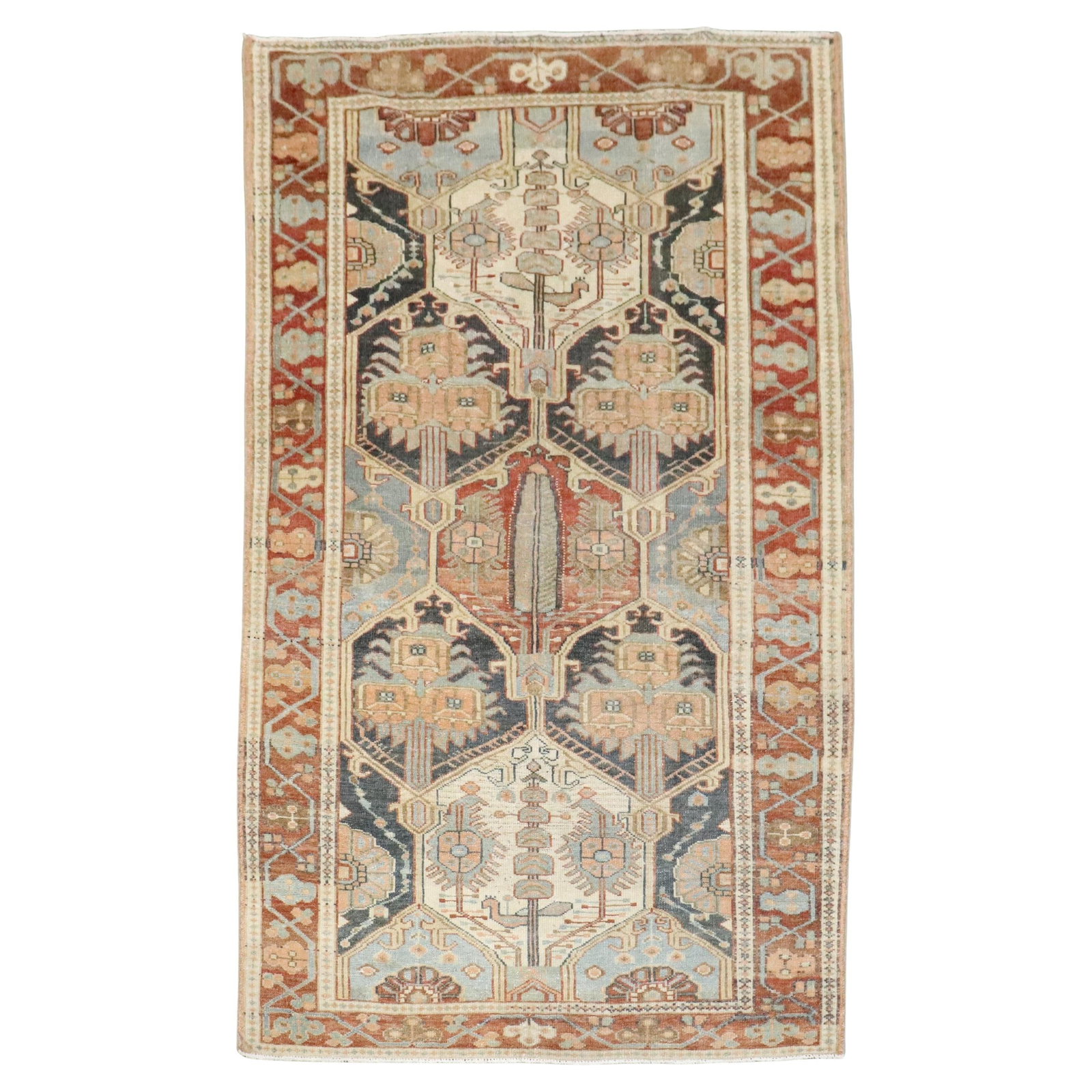 1920s Persian Bakhtiari Hand-Woven Accent Rug 49 x 78 Earth-toned: 1920s Persian Bakhtiari Hand-Woven Accent Rug 49 x 78 Earth-toned Elevate your space with this exquisite Persian Bakhtiari accent rug from the Zabihi Collection. This early 20th-century rug, hand-wove