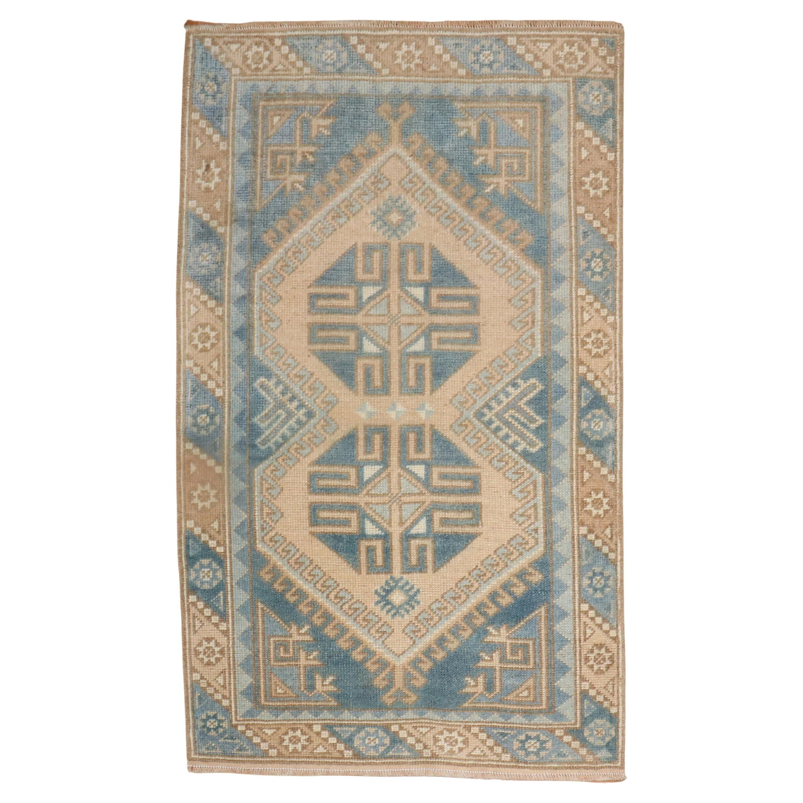 Zabihi Collection Vintage Turkish Hand-Knotted Wool Rug 30 x 48: Zabihi Collection Vintage Turkish Hand-Knotted Wool Rug 30 x 48 Explore the beauty of this Zabihi Collection Vintage Turkish Small Rug, a stunning piece that brings a touch of the Adirondack style to 