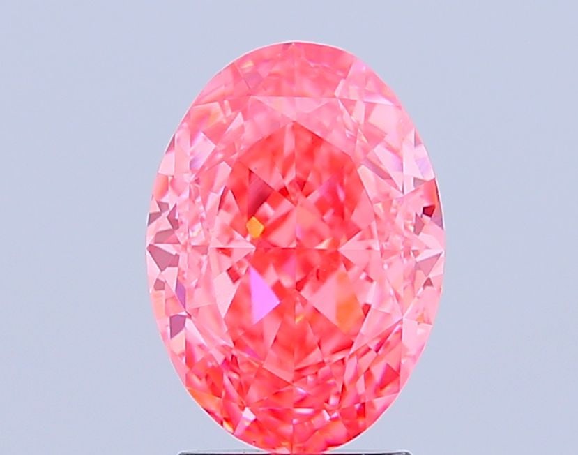 Loose Diamond - OVAL 3.08ct Fancy Vivid Pink VS1: Loose Diamond - OVAL 3.08ct Fancy Vivid Pink VS1 Source: This is a real non-mined Diamond that has been grown in a lab Shape: OVAL Carats: 3.08 Color: Fancy Vivid Pink Certification: IGI Video: