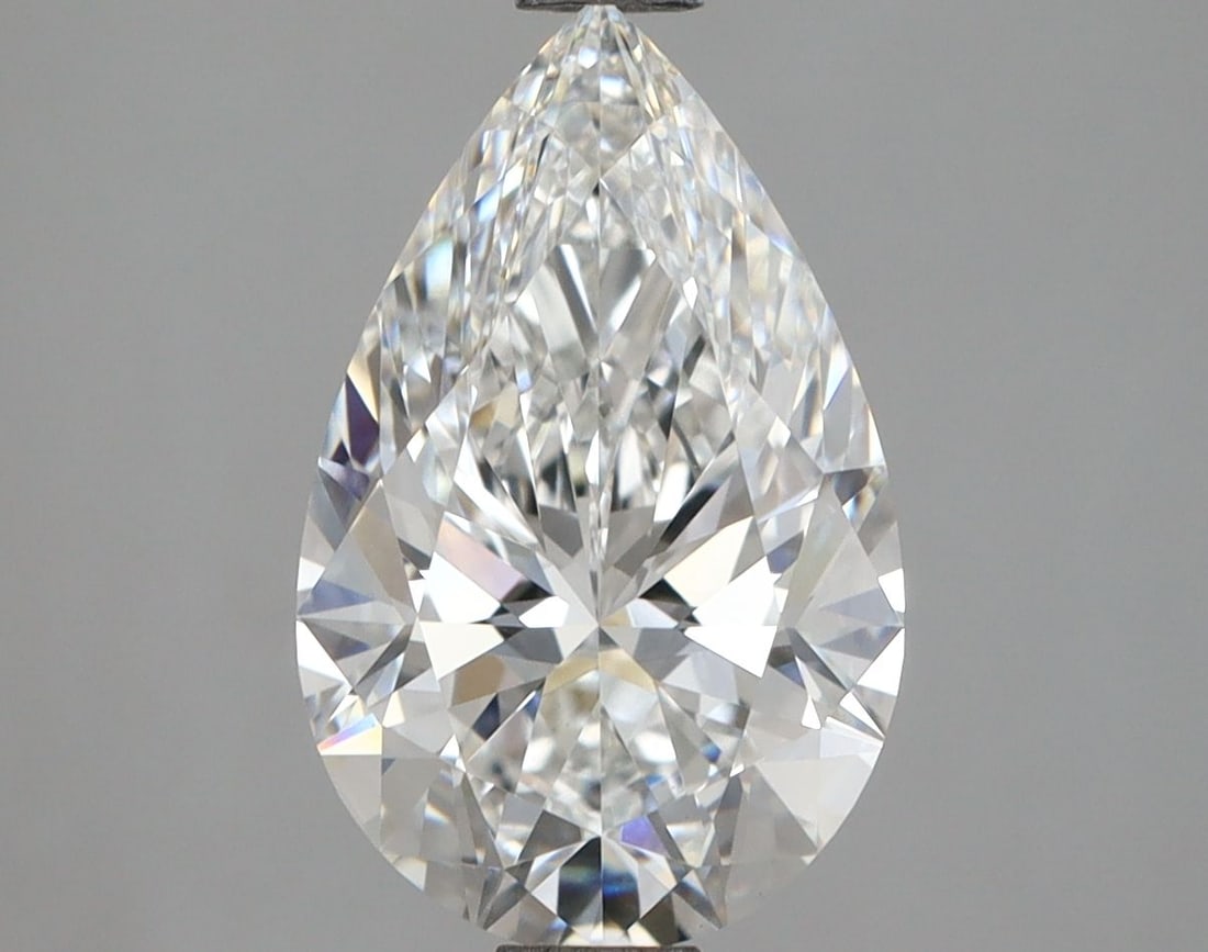 Loose Diamond - PEAR 2.57ct E VS1: Loose Diamond - PEAR 2.57ct E VS1 Source: This is a real non-mined Diamond that has been grown in a lab Shape: PEAR Carats: 2.57 Color: E Clarity: VS1 Certification: IGI Video: