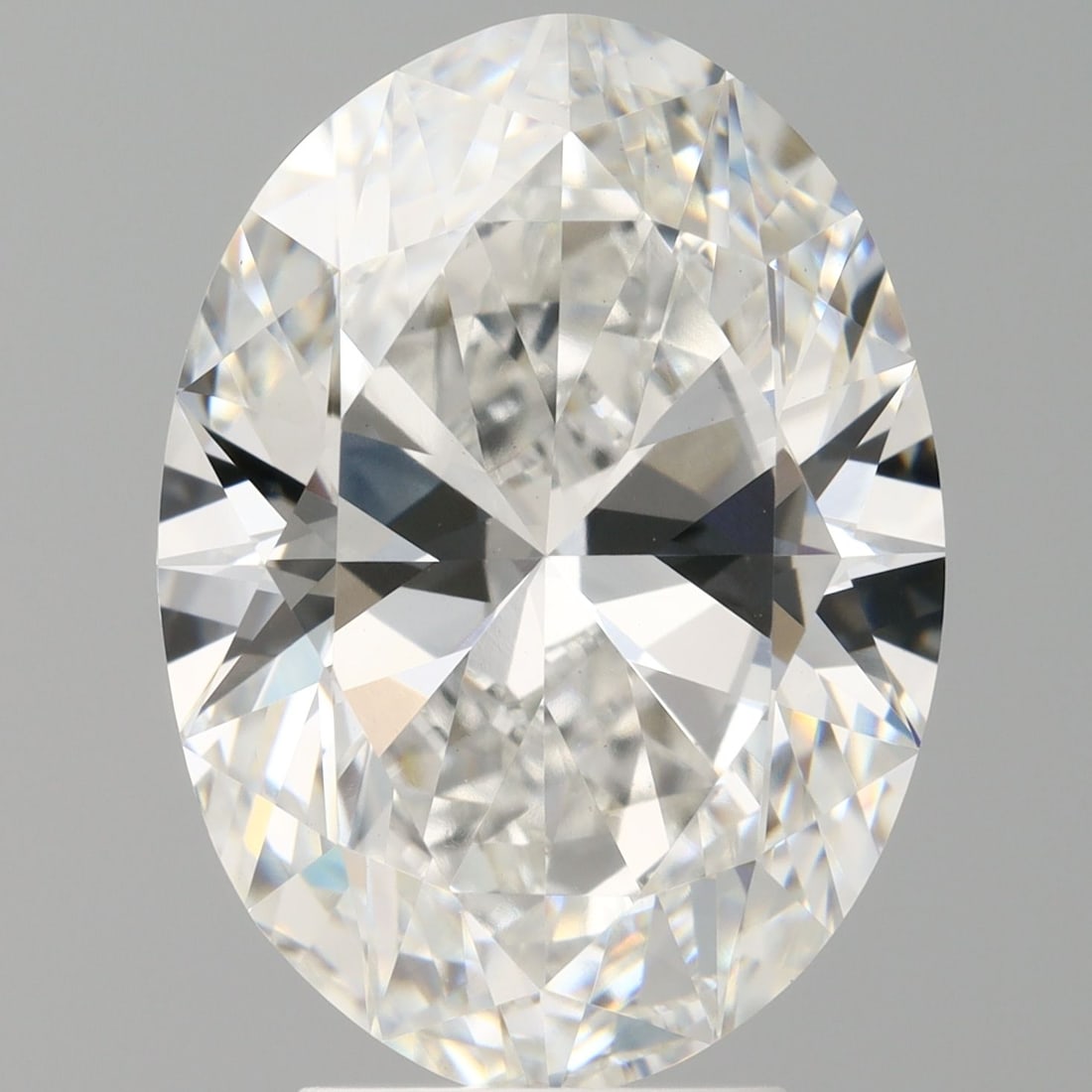 Loose Diamond - OVAL 4.51ct E VVS2: Loose Diamond - OVAL 4.51ct E VVS2 Source: This is a real non-mined Diamond that has been grown in a lab Shape: OVAL Carats: 4.51 Color: E Clarity: VVS2 Certification: IGI Video: