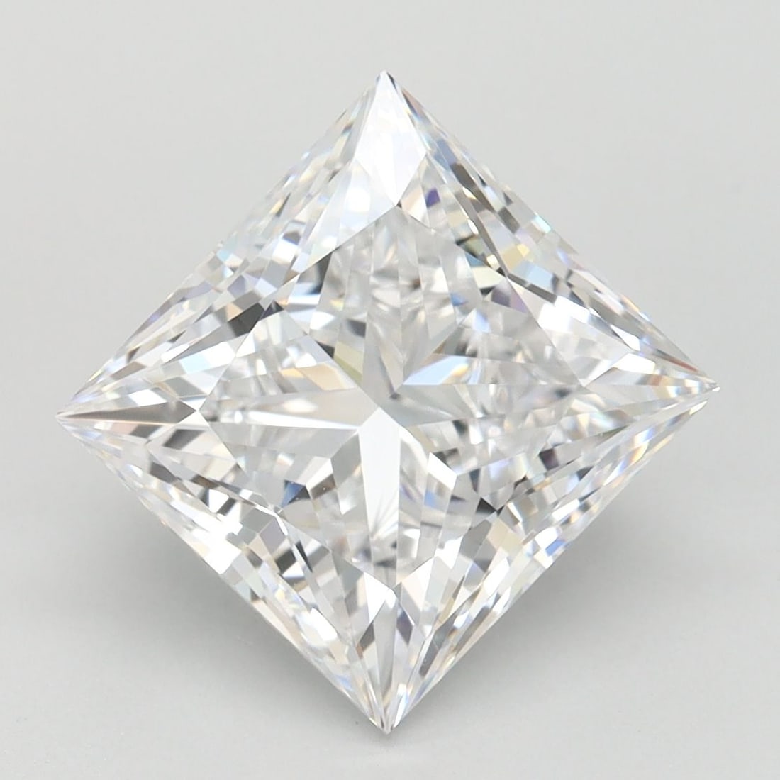 Loose Diamond - PRINCESS 3.17ct D IF: Loose Diamond - PRINCESS 3.17ct D IF Source: This is a real non-mined Diamond that has been grown in a lab Shape: PRINCESS Carats: 3.17 Color: D Clarity: IF Certification: IGI Video: