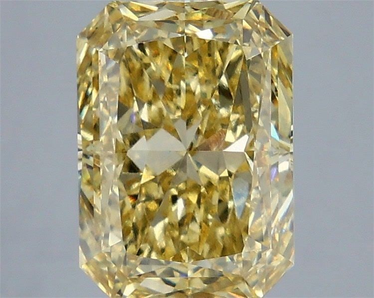 Loose Diamond - RADIANT 4.04ct Fancy Intense Yellow VS1: Loose Diamond - RADIANT 4.04ct Fancy Intense Yellow VS1 Source: This is a real non-mined Diamond that has been grown in a lab Shape: RADIANT Carats: 4.04 Color: Fancy Intense Yellow Certification: IGI