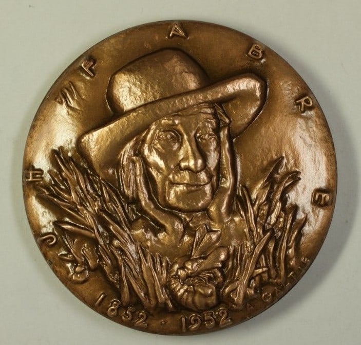 Bronze Commemorative Medal Honoring J H Fabre by A Galtie with Box (1 of 2)