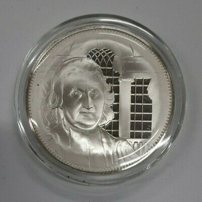 Sterling Silver John Witherspoon Declaration Signer Medal by Franklin Mint: Sterling Silver John Witherspoon Declaration Signer Medal by Franklin Mint This Franklin Mint sterling silver medal honors John Witherspoon, one of the 56 signers of the Declaration of Independence. I