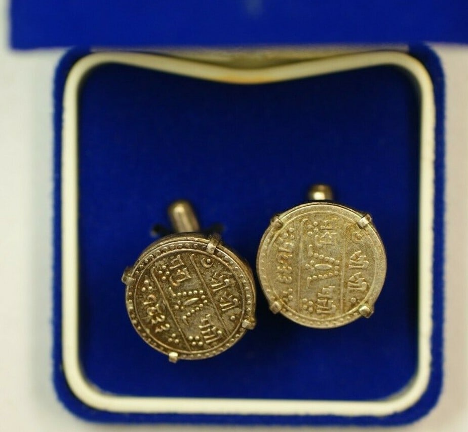 Handmade Nepali Silver Coin Cufflinks Vintage Collectible Jewelry (1 of 2)