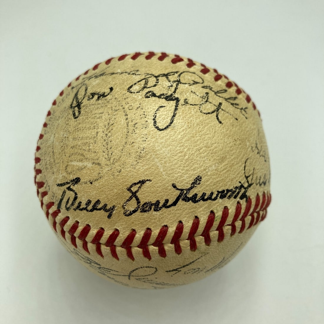1941 St. Louis Cardinals Team Signed Baseball with Beckett COA (1 of 11)
