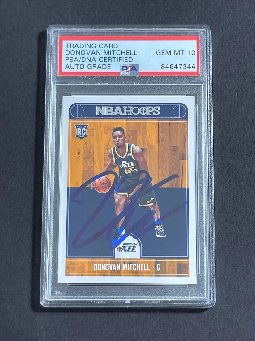 2017-18 NBA Hoops #263 Donovan Mitchell Autographed Card PSA 10: 2017-18 NBA Hoops #263 Donovan Mitchell Autographed Card PSA 10 This is a 2017-18 NBA Hoops #263 trading card featuring the autograph of Donovan Mitchell from the Utah Jazz. The card has been graded a