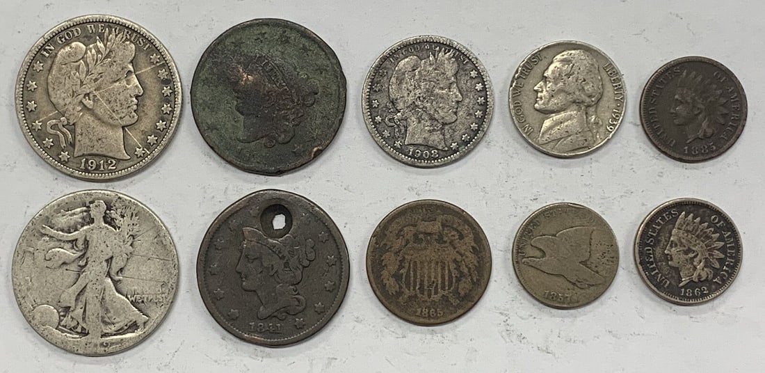 Lot of 10 US Type Coins with 1912 Barber Half Dollar Included: Lot of 10 US Type Coins with 1912 Barber Half Dollar Included This lot features a collection of 10 circulated U.S. type coins, including a damaged 1912 Barber Half Dollar, a 1919-S Walking Liberty Hal