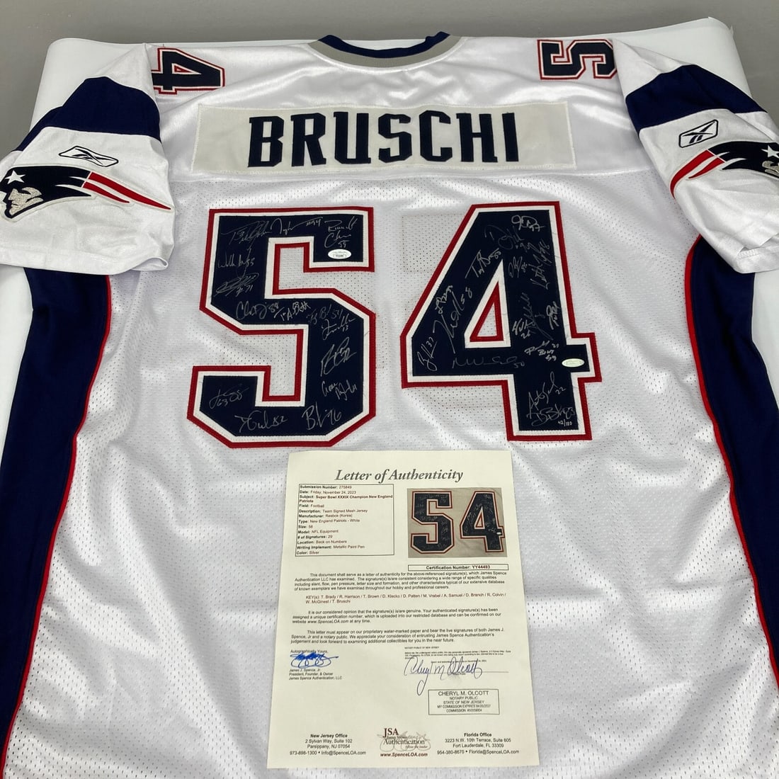 Tom Brady 2004 Patriots Super Bowl Champs Signed Jersey Limited 42/100 JSA COA: Tom Brady 2004 Patriots Super Bowl Champs Signed Jersey Limited 42/100 JSA COA Celebrate the legacy of Tom Brady with this authentic game model jersey from the 2004 New England Patriots Super Bowl Cha