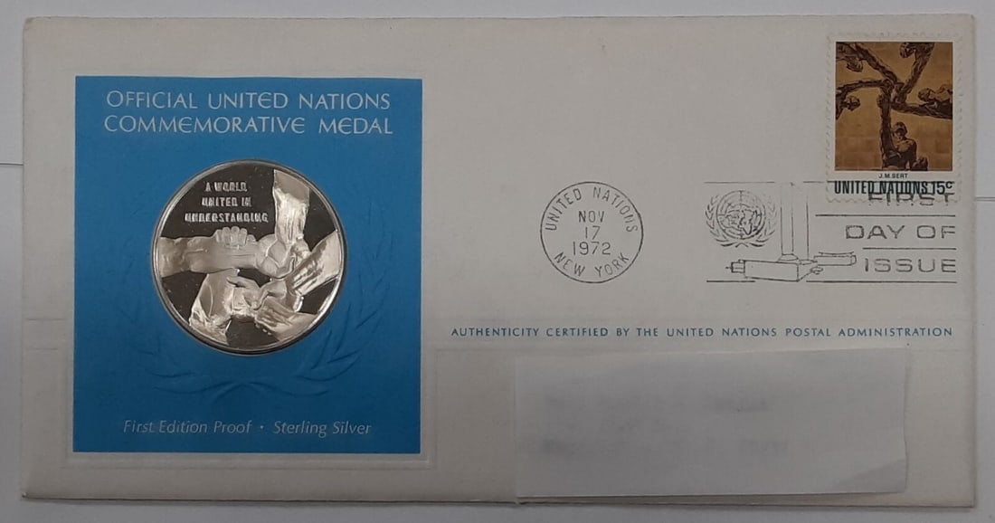 1972 United Nations First Day Cover Sterling Silver World Understanding Medal (1 of 2)