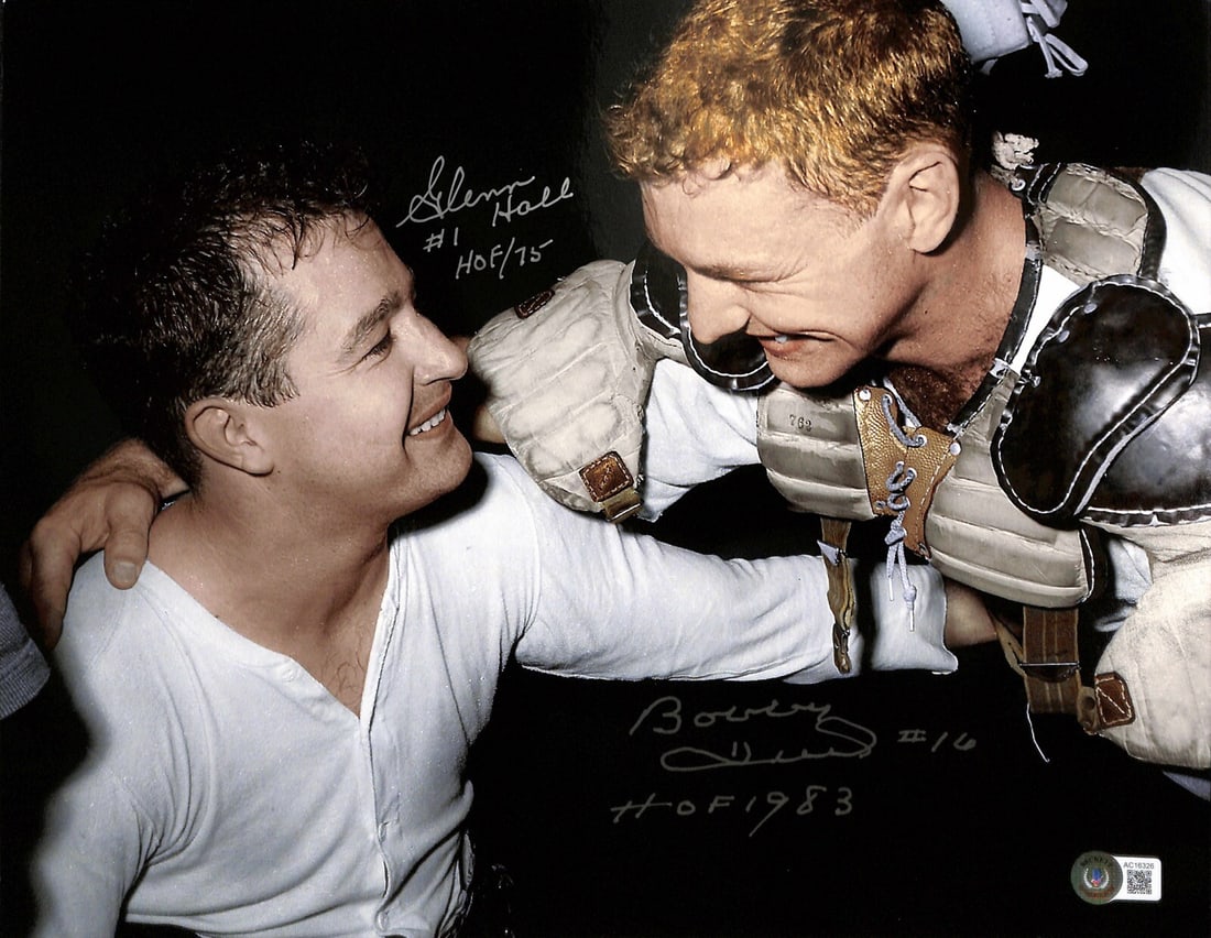 Chicago Blackhawks Hall & Hull 11x14 Autographed Photo Beckett LOA: Chicago Blackhawks Hall & Hull 11x14 Autographed Photo Beckett LOA This stunning 11x14 color photograph features the legendary Chicago Blackhawks Greats, Glenn Hall and Bobby Hull, both signed in silv