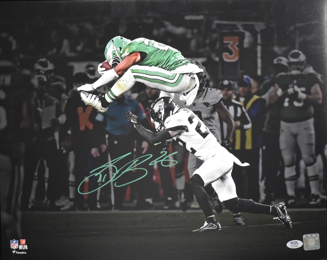 Saquon Barkley Signed The Leap 16x20 Photo Philadelphia Eagles PSA DNA Authenticated: Saquon Barkley Signed The Leap 16x20 Photo Philadelphia Eagles PSA DNA Authenticated This 16x20 photo, titled "The Leap," features Saquon Barkley in action and is autographed by the player. The signat