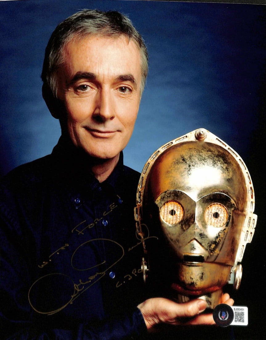 Autographed 8x10 Photo of Anthony Daniels as C-3PO with Beckett Certificate: Autographed 8x10 Photo of Anthony Daniels as C-3PO with Beckett Certificate This is an original 8x10 photograph autographed by Anthony Daniels, who portrayed C-3PO in the Star Wars movies. The photogr