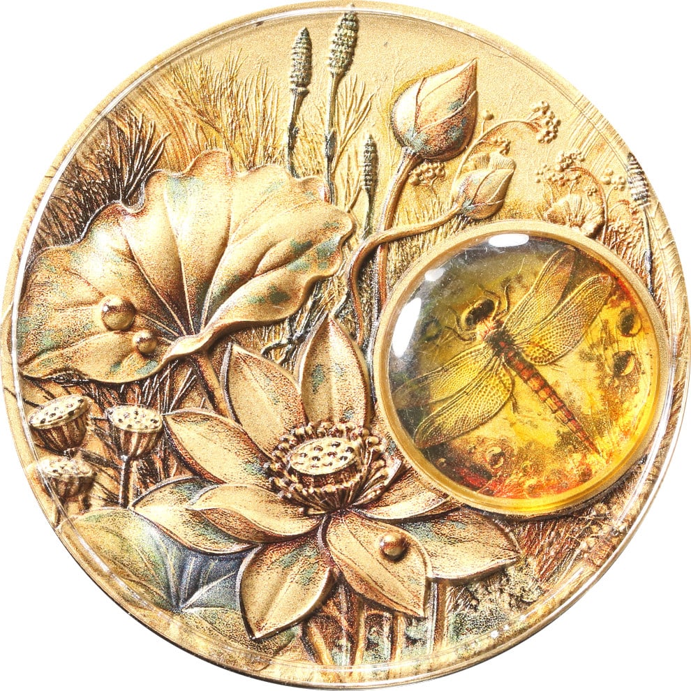 Amber Mirage Dragonfly 2026 Samoa 2oz Silver $2 Coin Antique Finish OGP COA: Amber Mirage Dragonfly 2026 Samoa 2oz Silver $2 Coin Antique Finish OGP COA This 2026 Samoa $2 coin features a stunning Amber Mirage Dragonfly design, crafted from 2oz of .999 fine silver with an anti
