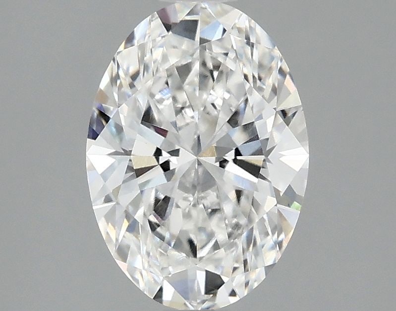 Loose Diamond - OVAL 1.53ct E VVS2: Loose Diamond - OVAL 1.53ct E VVS2 Source: This is a real non-mined Diamond that has been grown in a lab Shape: OVAL Carats: 1.53 Color: E Clarity: VVS2 Certification: IGI Additional images available 