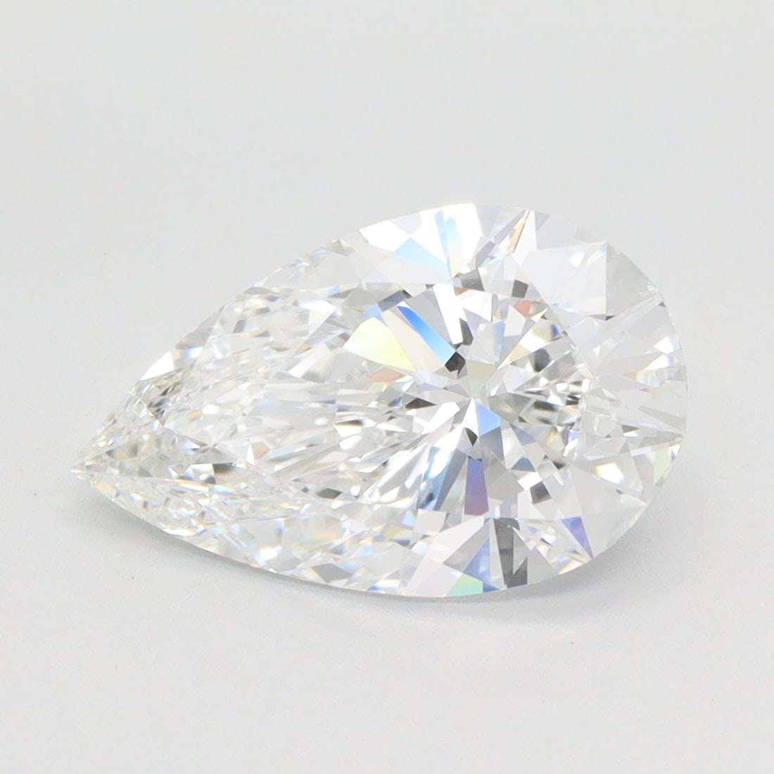 Loose Diamond - PEAR 3.12ct E IF: Loose Diamond - PEAR 3.12ct E IF Source: This is a real non-mined Diamond that has been grown in a lab Shape: PEAR Carats: 3.12 Color: E Clarity: IF Certification: IGI Video:
