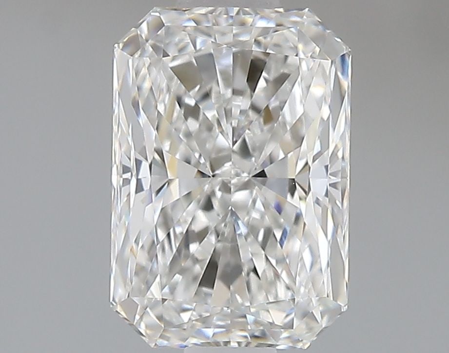 Loose Diamond - RADIANT 1.59ct E VVS2: Loose Diamond - RADIANT 1.59ct E VVS2 Source: This is a real non-mined Diamond that has been grown in a lab Shape: RADIANT Carats: 1.59 Color: E Clarity: VVS2 Certification: IGI Video: