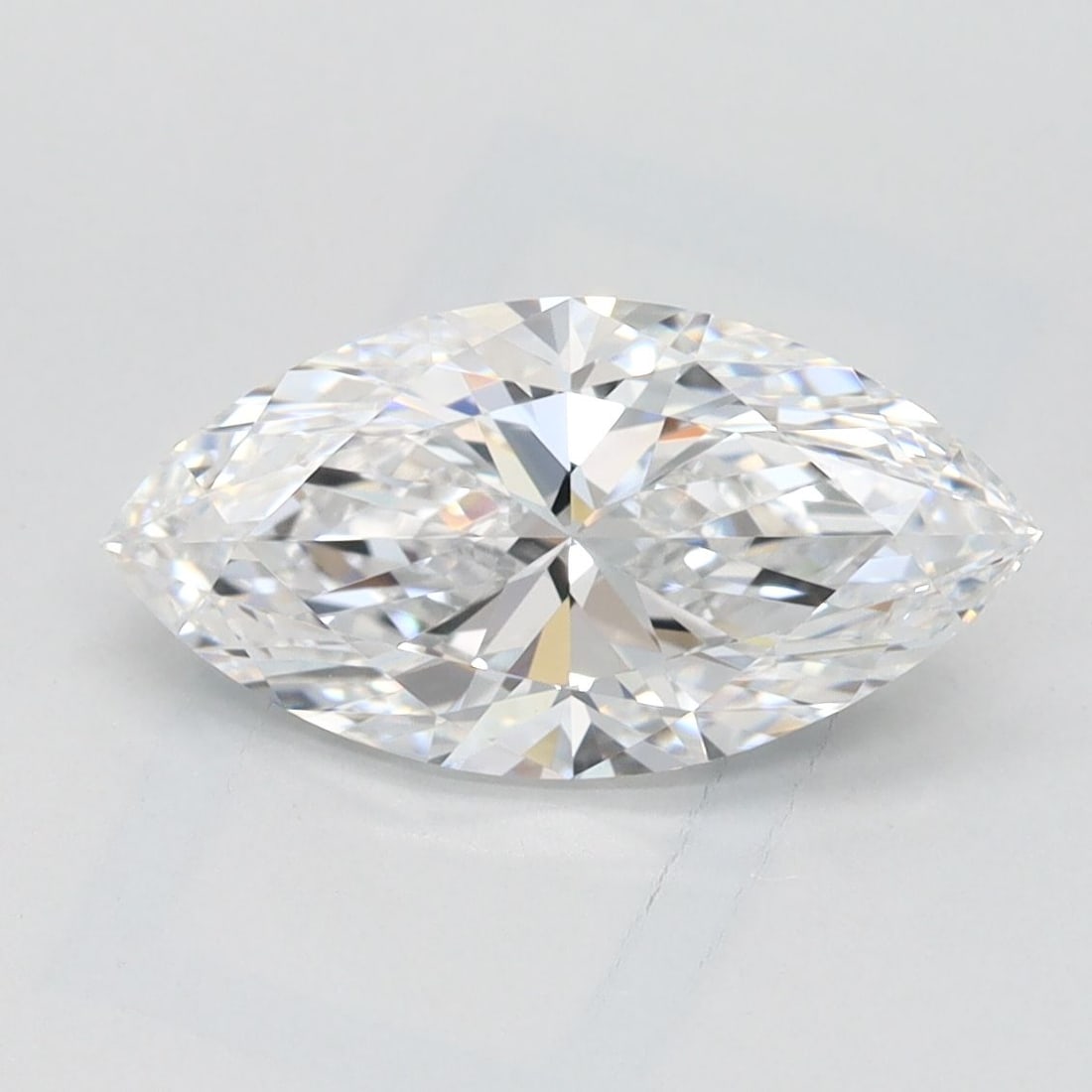 Loose Diamond - MARQUISE 1.52ct D IF: Loose Diamond - MARQUISE 1.52ct D IF Source: This is a real non-mined Diamond that has been grown in a lab Shape: MARQUISE Carats: 1.52 Color: D Clarity: IF Certification: IGI Video: