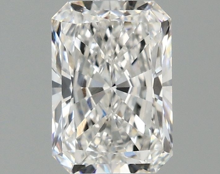 Loose Diamond - RADIANT 1.58ct E VS1: Loose Diamond - RADIANT 1.58ct E VS1 Source: This is a real non-mined Diamond that has been grown in a lab Shape: RADIANT Carats: 1.58 Color: E Clarity: VS1 Certification: IGI Video: