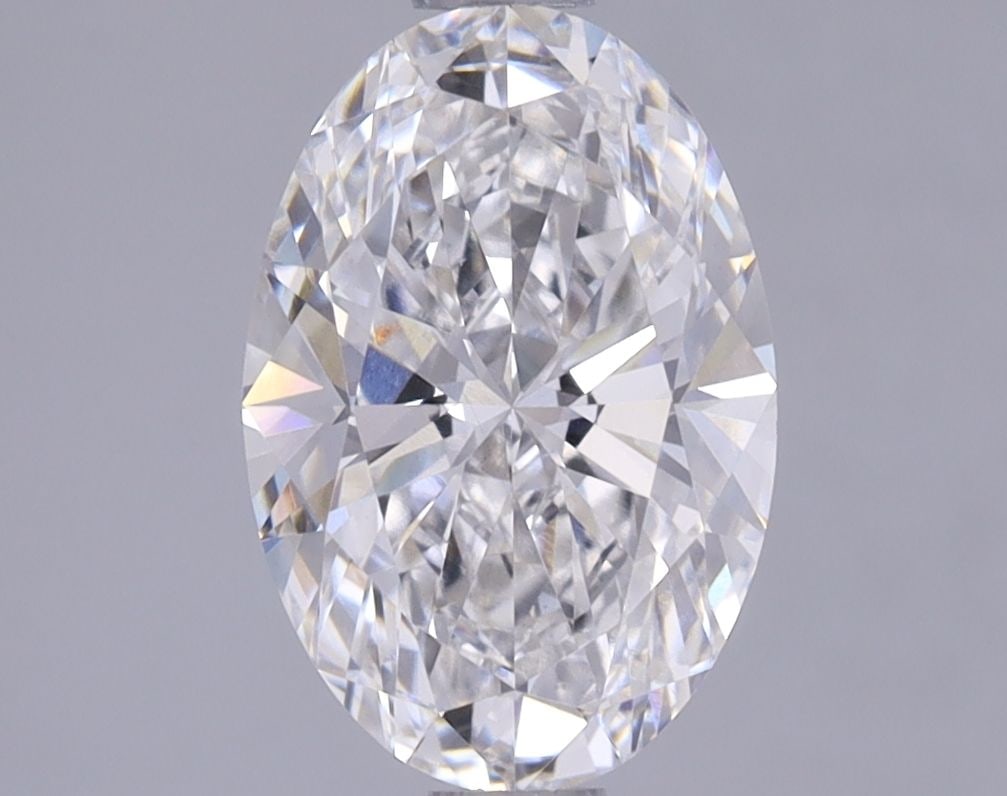 Loose Diamond - OVAL 1.34ct E VVS2: Loose Diamond - OVAL 1.34ct E VVS2 Source: This is a real non-mined Diamond that has been grown in a lab Shape: OVAL Carats: 1.34 Color: E Clarity: VVS2 Certification: IGI Video: