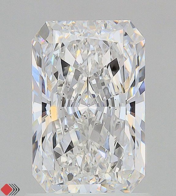 Loose Diamond - RADIANT 1.55ct E VS2: Loose Diamond - RADIANT 1.55ct E VS2 Source: This is a real non-mined Diamond that has been grown in a lab Shape: RADIANT Carats: 1.55 Color: E Clarity: VS2 Certification: IGI Video: