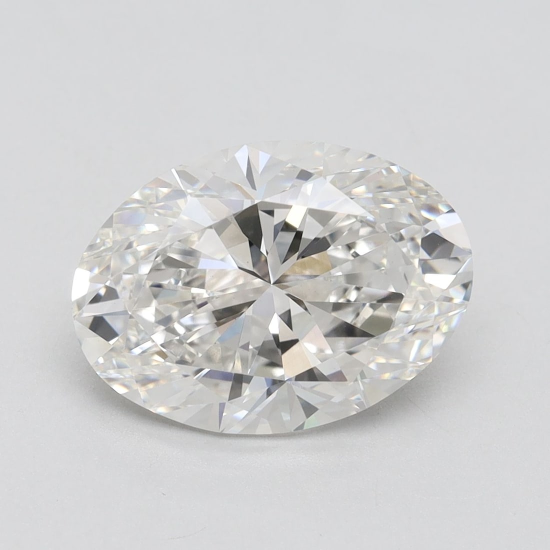 Loose Diamond - OVAL 4.06ct G VS1: Loose Diamond - OVAL 4.06ct G VS1 Source: This is a real non-mined Diamond that has been grown in a lab Shape: OVAL Carats: 4.06 Color: G Clarity: VS1 Certification: IGI Video: