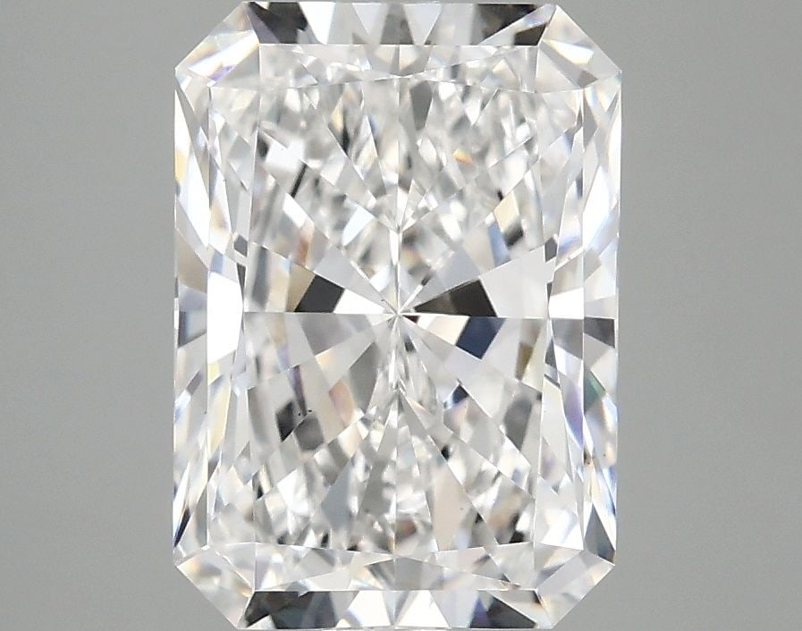 Loose Diamond - RADIANT 3.04ct E VS1: Loose Diamond - RADIANT 3.04ct E VS1 Source: This is a real non-mined Diamond that has been grown in a lab Shape: RADIANT Carats: 3.04 Color: E Clarity: VS1 Certification: IGI Video: