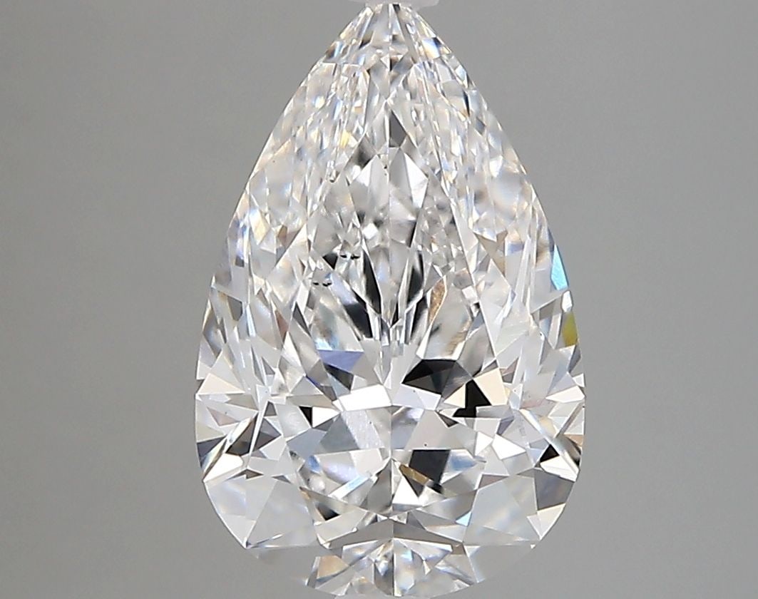 Loose Diamond - PEAR 2.72ct E VS1: Loose Diamond - PEAR 2.72ct E VS1 Source: This is a real non-mined Diamond that has been grown in a lab Shape: PEAR Carats: 2.72 Color: E Clarity: VS1 Certification: GIA Video: