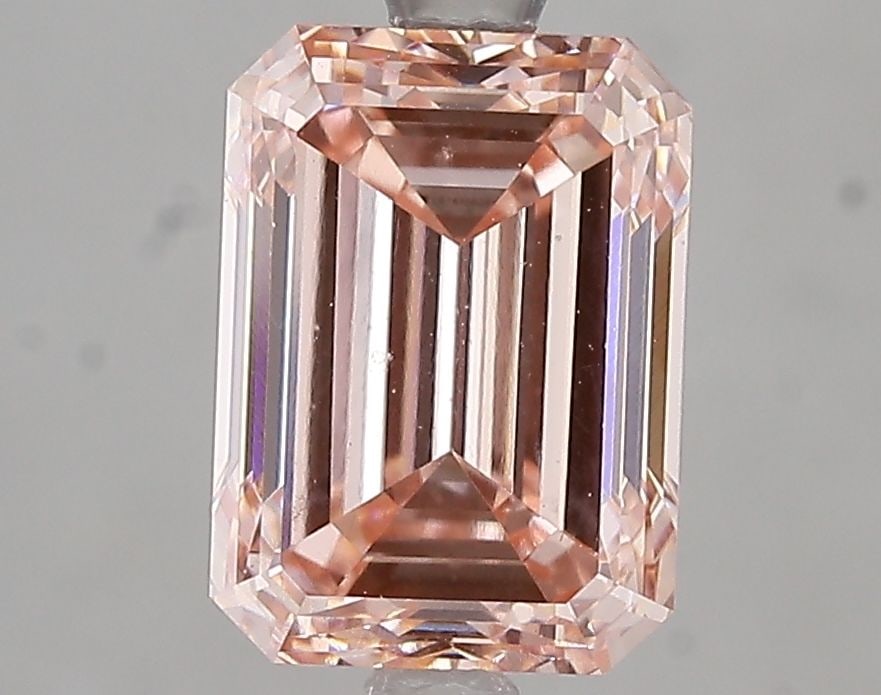 Loose Diamond - EMERALD 3.03ct Fancy Intense Pink VS1: Loose Diamond - EMERALD 3.03ct Fancy Intense Pink VS1 Source: This is a real non-mined Diamond that has been grown in a lab Shape: EMERALD Carats: 3.03 Color: Fancy Intense Pink Certification: IGI Vid