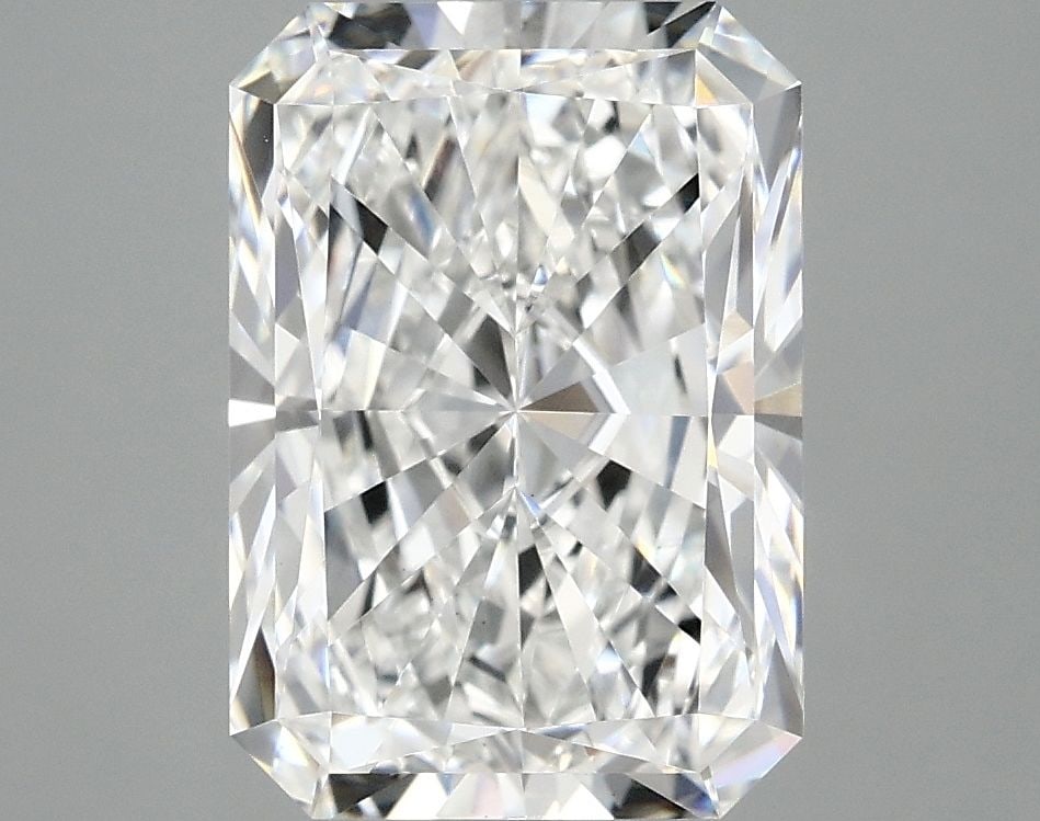 Loose Diamond - RADIANT 4.03ct E VS1: Loose Diamond - RADIANT 4.03ct E VS1 Source: This is a real non-mined Diamond that has been grown in a lab Shape: RADIANT Carats: 4.03 Color: E Clarity: VS1 Certification: IGI Video: