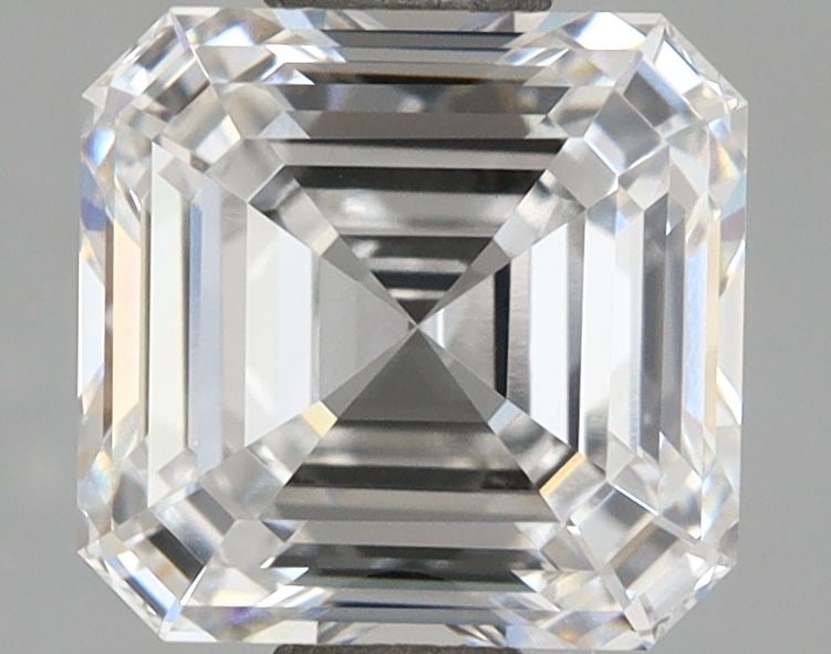 Loose Diamond - SQUARE EMERALD 2.02ct E VVS1 (1 of 1)