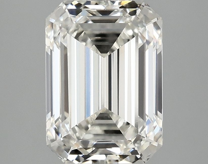 Loose Diamond - EMERALD 3.08ct G VVS2: Loose Diamond - EMERALD 3.08ct G VVS2 Source: This is a real non-mined Diamond that has been grown in a lab Shape: EMERALD Carats: 3.08 Color: G Clarity: VVS2 Certification: IGI Video: