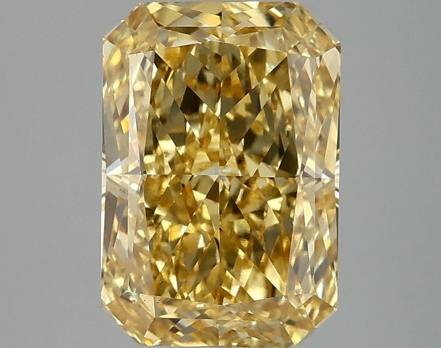 Loose Diamond - RADIANT 3.08ct Fancy Vivid Yellow VS1: Loose Diamond - RADIANT 3.08ct Fancy Vivid Yellow VS1 Source: This is a real non-mined Diamond that has been grown in a lab Shape: RADIANT Carats: 3.08 Color: Fancy Vivid Yellow Certification: IGI Vid