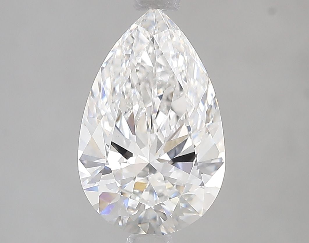 Loose Diamond - PEAR 2.01ct E VS1: Loose Diamond - PEAR 2.01ct E VS1 Source: This is a real non-mined Diamond that has been grown in a lab Shape: PEAR Carats: 2.01 Color: E Clarity: VS1 Certification: IGI Video: