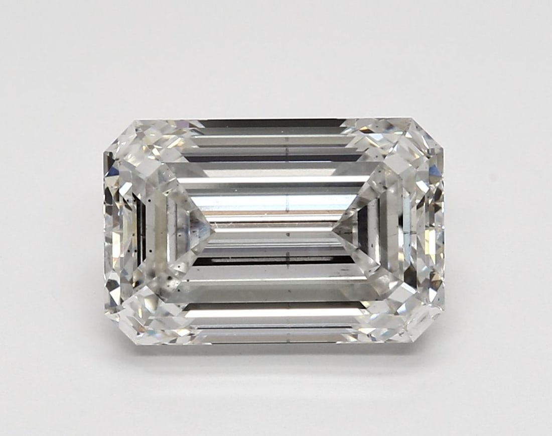 Loose Diamond - EMERALD 5.28ct F SI1: Loose Diamond - EMERALD 5.28ct F SI1 Source: This is a real non-mined Diamond that has been grown in a lab Shape: EMERALD Carats: 5.28 Color: F Clarity: SI1 Certification: IGI Video: